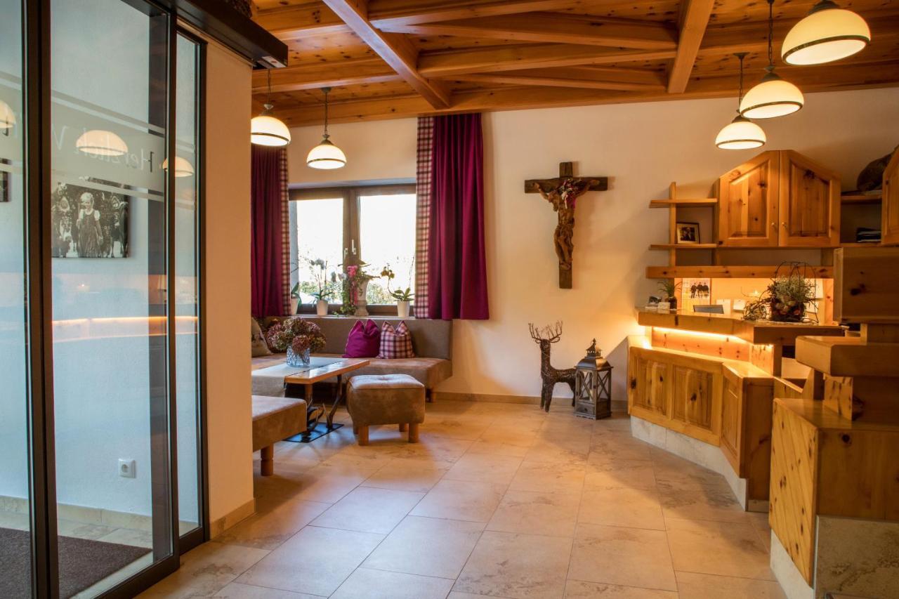 Appartement Muehle - Including Summercard, Sauna, Kaprun'S Largest Private Garden With Panoramic View Exterior photo